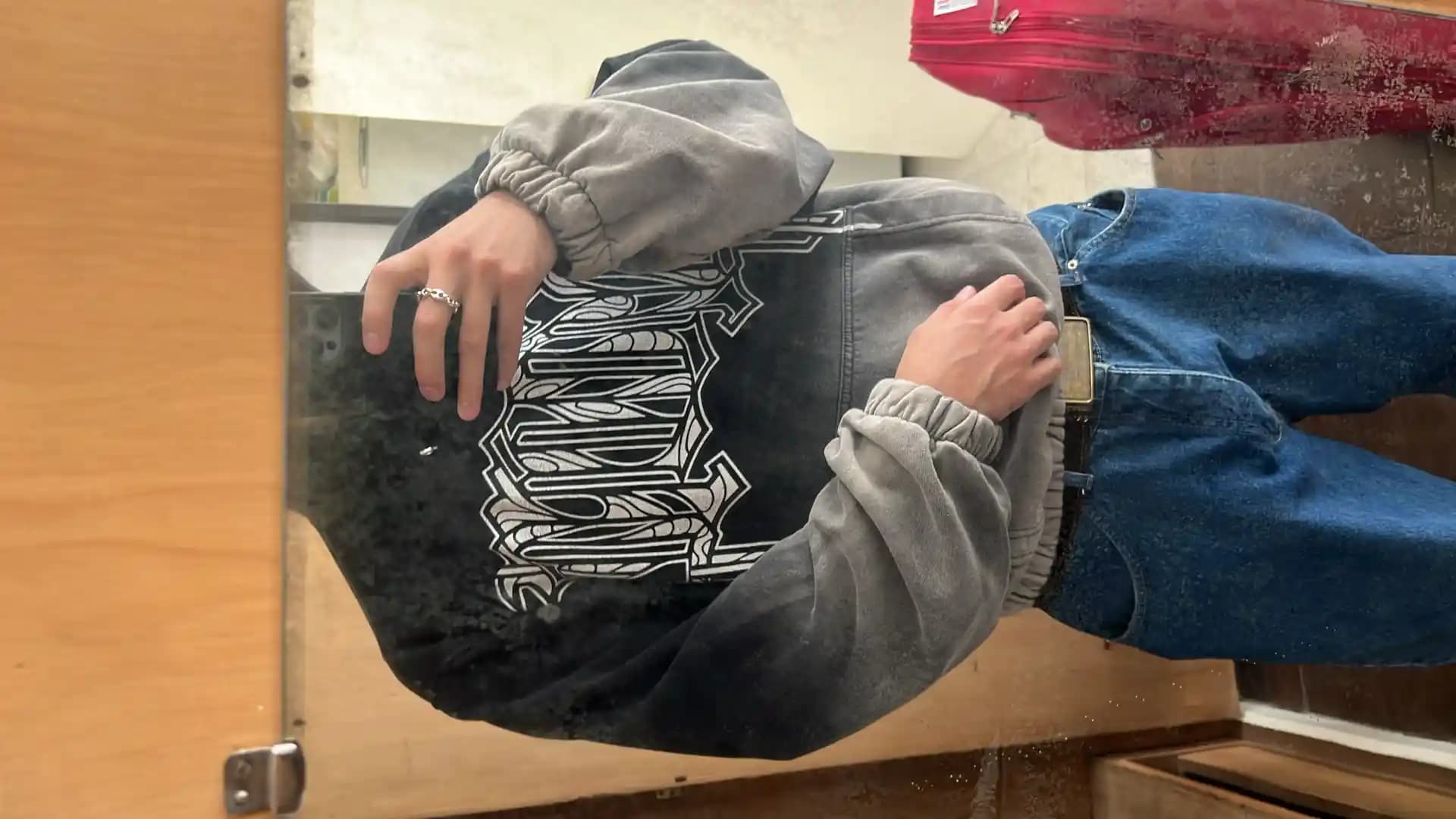 Look similar