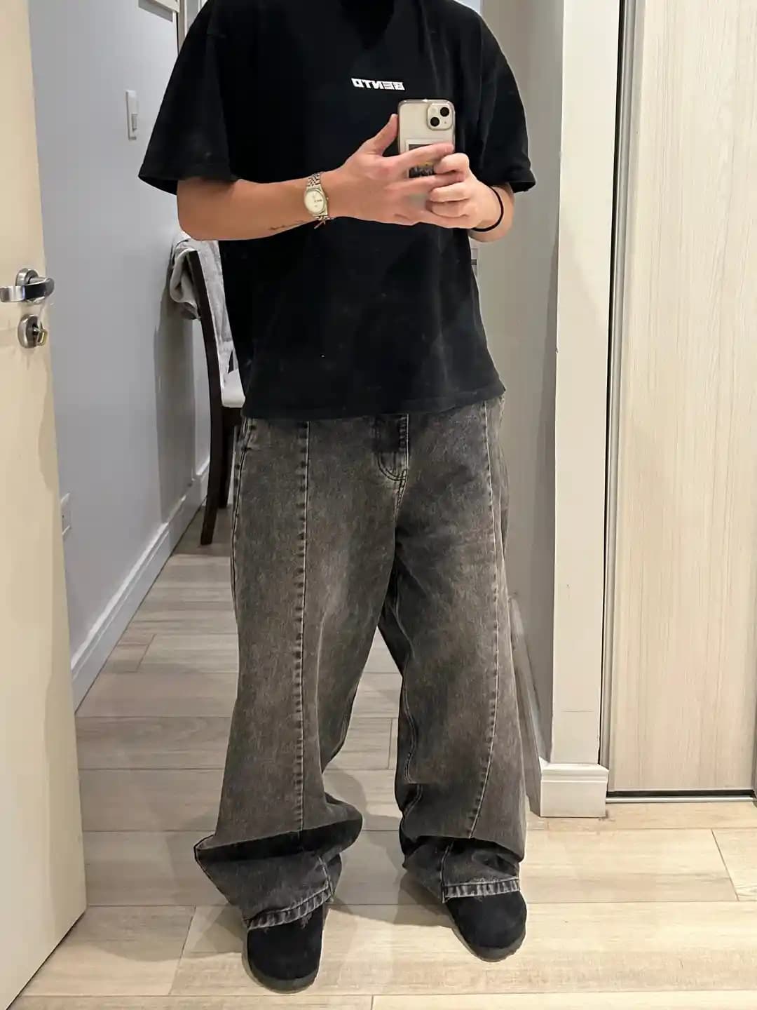 Look similar