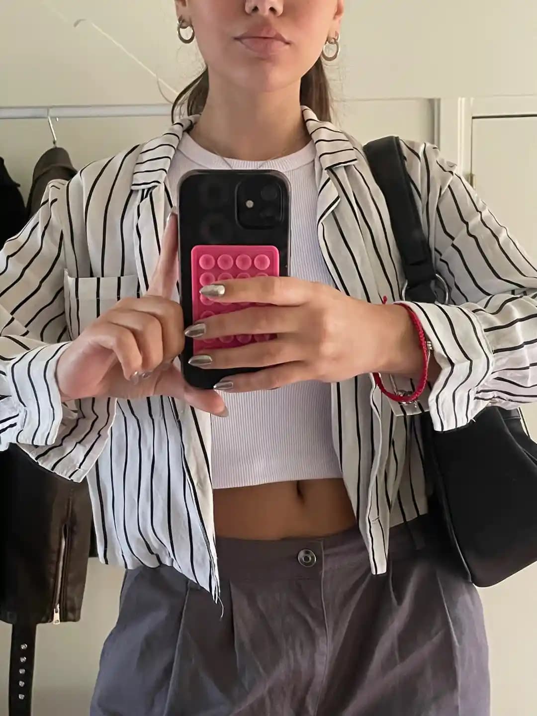 Look similar