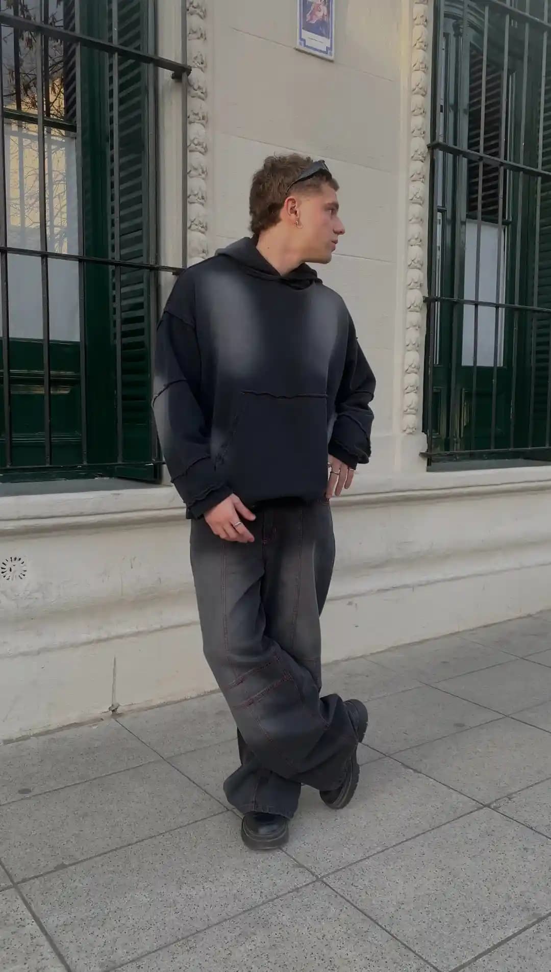 Look similar