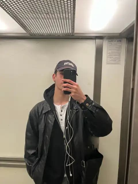 Look similar