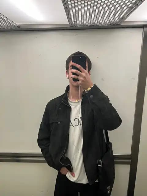 Look similar